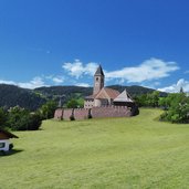 seis am schlern kirche