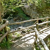 weg nr zwischen prossliner und schlernboden bruecke