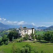 schloss proesels und voels am schlern