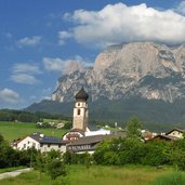 voels am schlern mit schlern hauptort untervoels