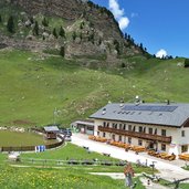 mahlknecht huette seiseralm