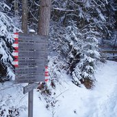 wegweiser nach ums bei moarmuehle winter