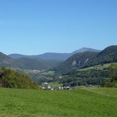 RS blick auf st oswald kastelruth dahinter tisens