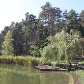 RS Voels am Schlern Voelser Weiher Bootverleih Steg Giftmueoeoe