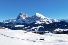 seiser alm winter langkofel plattkofel schnee huetten