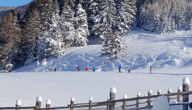 winter wanderer bei tuffalm