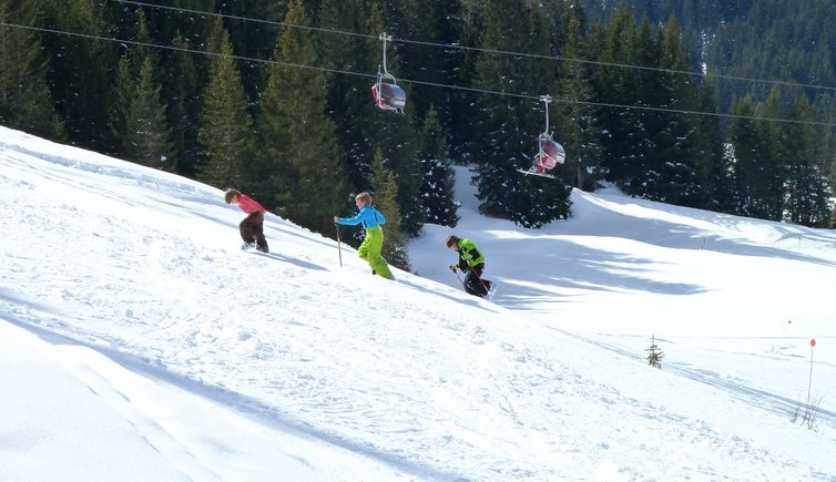 RS seiser alm winter saltria florianlift kinder im schnee