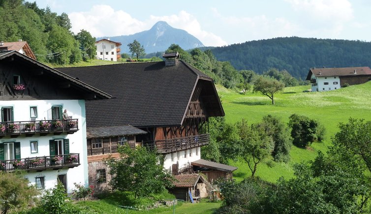 RS kastelruth st oswald tschoetscherhof mit bauernmuseum